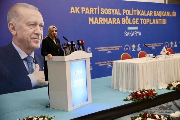 AK Parti Sosyal Politikalar Başkanı Kaya, Marmara Bölge Toplantısı’nda Önemli Açıklamalarda Bulundu