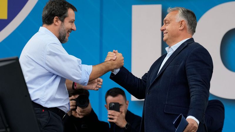 Avrupa'nın Aşırı Sağ Liderleri Orban'ın Seçim Mitinginde Bir Araya Geliyor