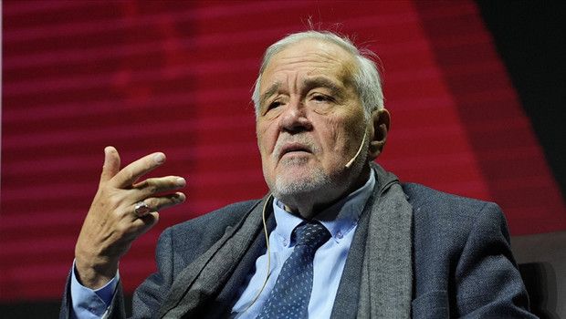 Tarihçi İlber Ortaylı Yoğun Bakımda Tedavi Görüyor