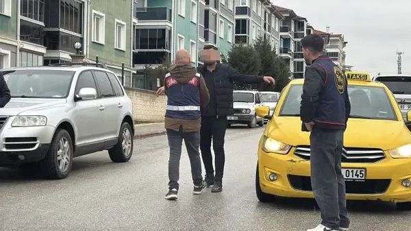 Kütahya'da Silahlı Çatışmada 2 Yaralı, 4 Şüpheli Gözaltına Alındı