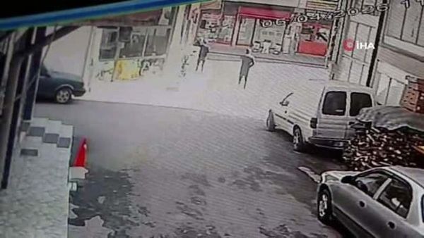 Nevşehir'de Şüphelinin Açtığı Ateşe Vatandaş Çakmakla Karşılık Verdi