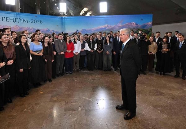 Kazakistan Halkı Yeni Anayasa İçin Referandumda Yüzde 88 'Evet' Dedi