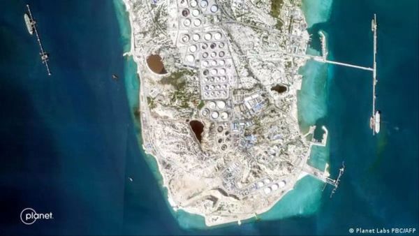 ABD, İran'ın Kritik Hark Adası'ndaki Askeri Hedefleri Vurdu