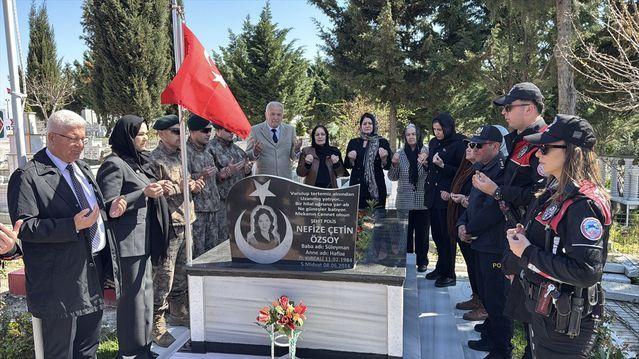 Edirne'de Polis Haftası'nda Şehitler Saygıyla Anıldı