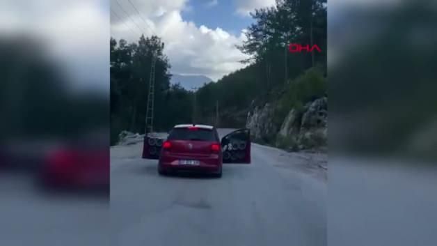 Ehliyetsiz 15 Yaşındaki Gence Antalya’da 60 Bin Lira Ceza Kesildi