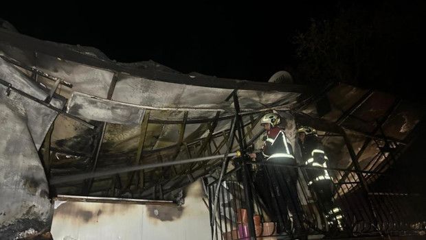 Prefabrik Evde Çıkan Yangında Eşler Hayatını Kaybetti