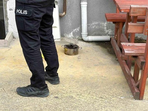 Kapaklı'da Ocakta Unutulan Yemek Ev Yangınına Yol Açtı