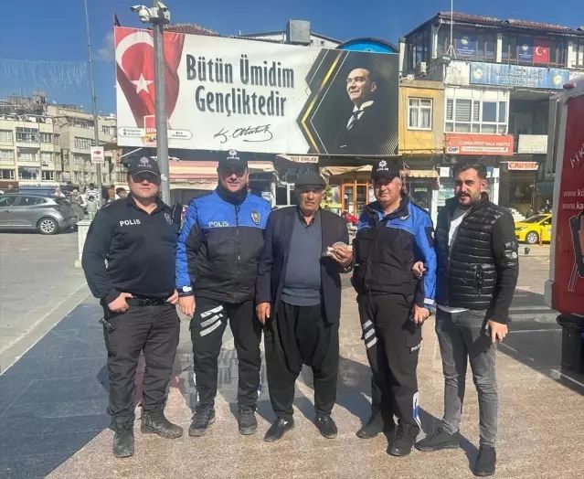 Kilis'te Savcı Kılığına Giren Dolandırıcılar Vatandaşı Dolandırmaktan Son Anda Engellendi