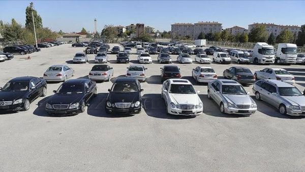 Gümrükte Kalan Ürünlerin Satışından 5 Yılda 13,5 Milyar Lira Gelir Elde Edildi