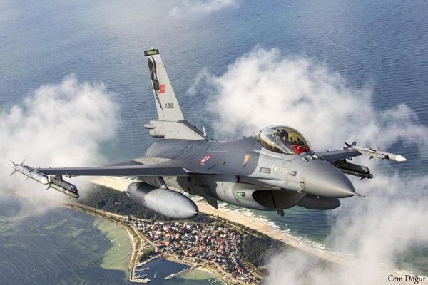 Cumhurbaşkanlığı: Antalya'daki Türk F-16 uçuşlarıyla ilgili iddialar asılsız