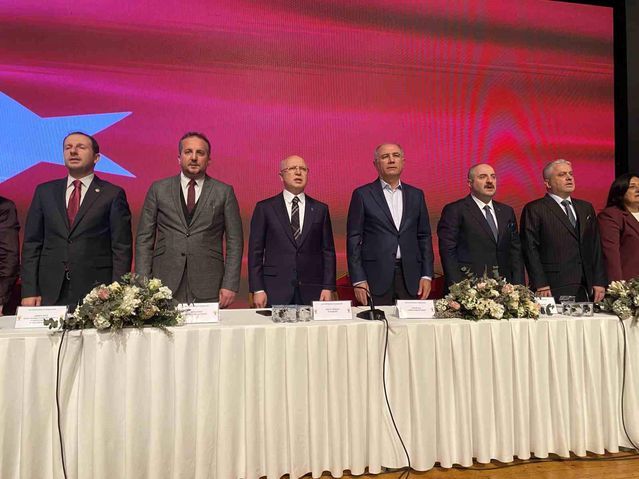 AK Parti Bursa’da Bayramlaşma Buluşması: Birlik ve Hizmet Vurgusu