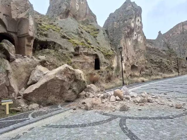 Soganlı Vadisi'nde Meydana Gelen Kaya Kopması Sonrası Güvenlik Önlemleri Güçlendirildi