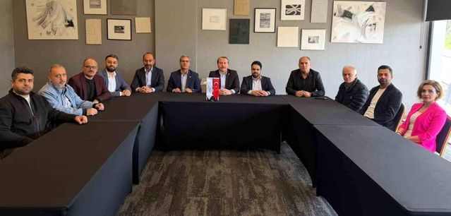 Ali Yalçın Yalova'da Memur-Sen Üyeleriyle Görüştü