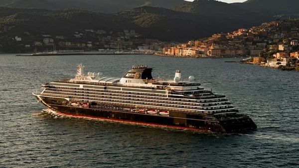 Explora Journeys Orta Doğu Seferlerini İptal Ederek Akdeniz Rotasına Odaklandı