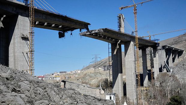 İran, ABD ve İsrail Saldırısına Misilleme Hedefleriyle Karşılık Verdi