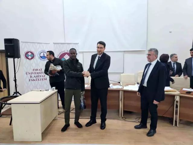 Üniversiteler Arası 3. Hafızlık Yarışması Elazığ'da Bölge Finaliyle Tamamlandı