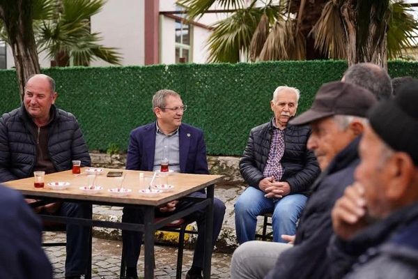 Başkan Mesut Ergin, Altınova Mahallesi’nde Halkla Yakın Temas Kurdu