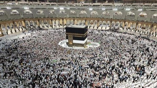 Umreye Gitmeden Önce Yetkili Acentelerle Seyahat Edin, Yeni Riskler Var