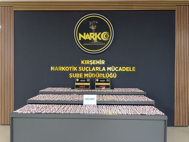 Kırşehir'de Uyuşturucu Operasyonunda 5 Bin 563 Sentetik Hap Yakalandı