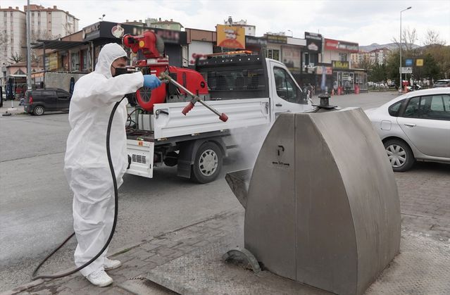 Melikgazi Belediyesi Yaz Öncesi Haşereyle Mücadeleye Başladı
