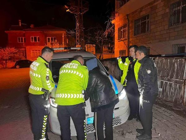 Nevşehir'de Alkollü Sürücülerle İlgili Trafik Kazası ve Kaçma Girişimi