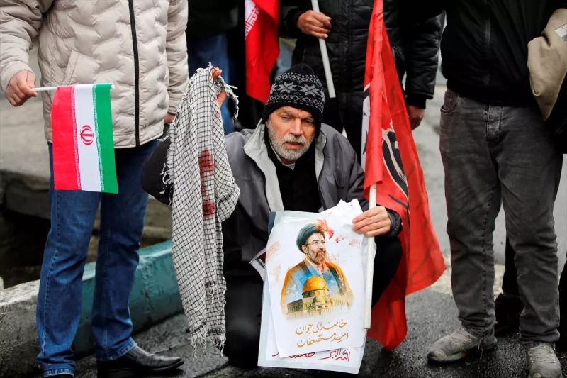 Tahran'daki Kudüs Yürüyüşü Sırasında İsrail Saldırısı: 1 Ölü