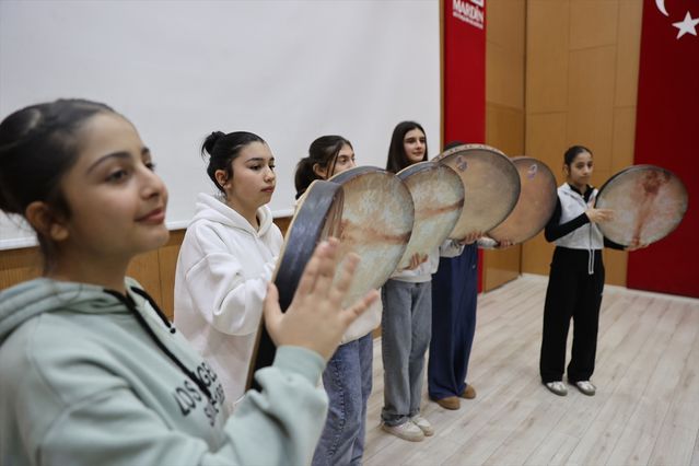 Mardin'in Çok Dilli Müzik Kültürü Sanat Akademisiyle Yaşatılıyor