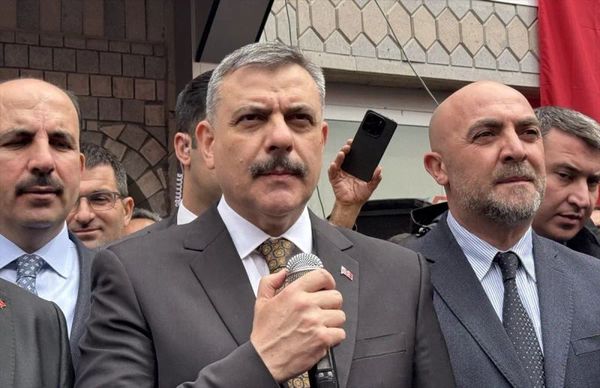 Bakan Çiftçi Konya Çumra’da Esnaf ve Yetkililerle Görüştü