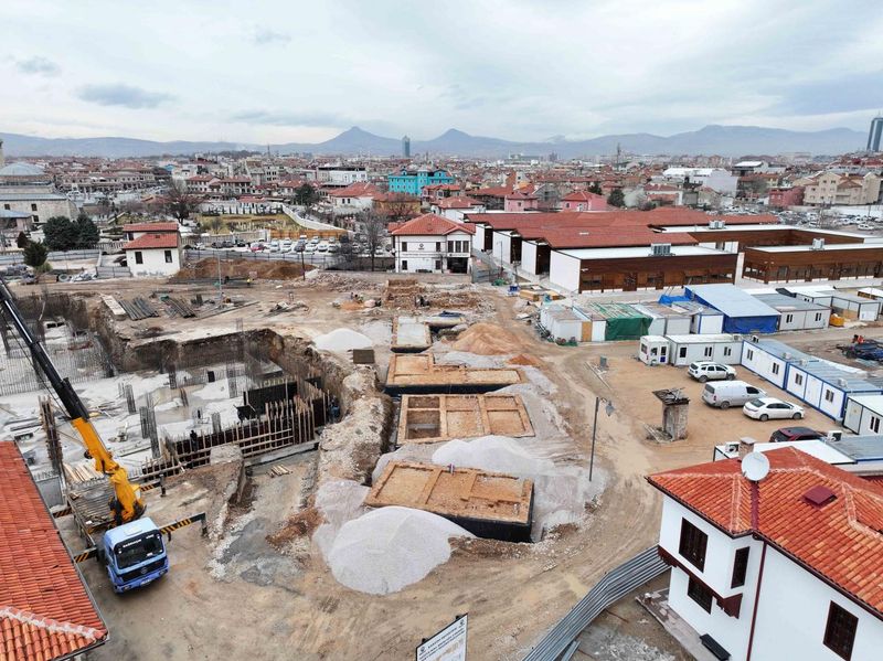 Karatay’da 6 Tescilli Tarihi Yapı Aslına Uygun Yeniden Canlandırılıyor