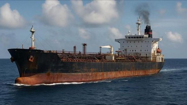 Yunanistan'ın Gölge Filosu İsrail'e Gizli Silah ve Petrol Sevkiyatları Yapıyor