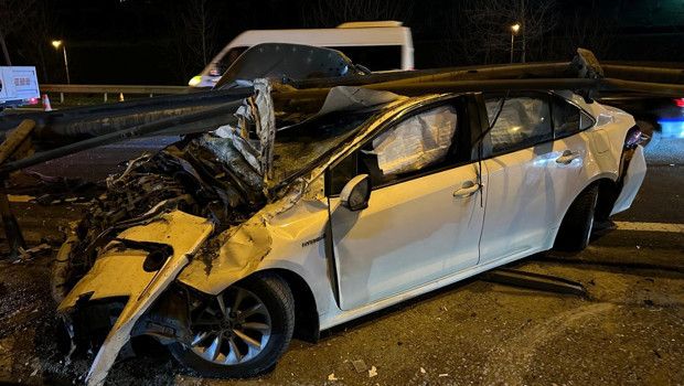 Ataşehir'de Makas Attığı İddia Edilen Sürücü Trafik Kazasına Yol Açtı