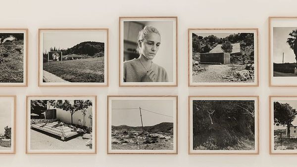 Yorgos Lanthimos’un 182 Fotoğraftan Oluşan Sergisi Atina'da Sanatseverlerle Buluşuyor