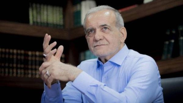 İran Cumhurbaşkanı Pezeşkiyan'dan Tarih Üzerine Sert Mesaj