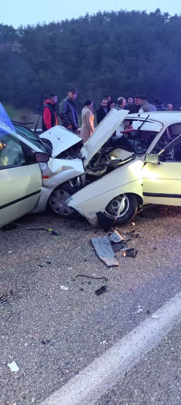 Osmaniye Kadirli'de Trafik Kazasında 1 Kişi Hayatını Kaybetti, 6 Yaralı Var