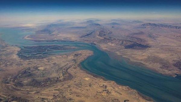 ABD ve İsrail, Keşm Adası'ndaki İran Ticaret Limanına Saldırı Düzenledi