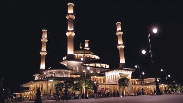 Kadir Gecesi Özel Programı Millet Camii’nden Canlı Yayınlanacak