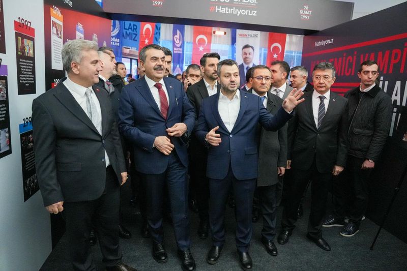 İmam Hatip Camiası 28 Şubat Yıldönümünde Anlamlı İftar Programında Buluştu