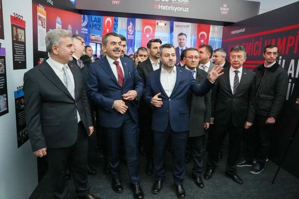 İmam Hatip Camiası 28 Şubat Yıldönümünde Anlamlı İftar Programında Buluştu