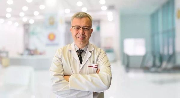 Prof. Dr. Namık Özkan: Obezite Toplumsal Bir Sorumluluk