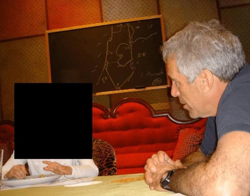 Epstein Belgelerinde İddialı Harita ve İmza Ortaya Çıktı
