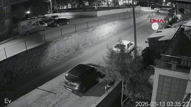 Tokat Niksar'da Depremin Güvenlik Kamerasına Yansıyan Anları