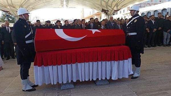 Şehit Polis Memuru Mustafa Aydın Son Yolculuğuna Uğurlandı