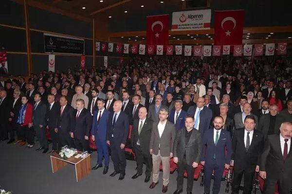 BBP Lideri Destici'den İsrail'e Sert Tepki ve Bölgesel Dengeler Üzerine Açıklamalar