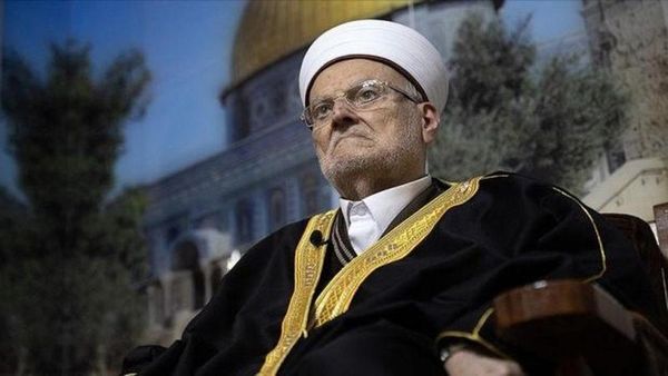 Mescid-i Aksa’da İşgal Tehdidi: İmam İkrime’den Gözyaşlarıyla Çağrı