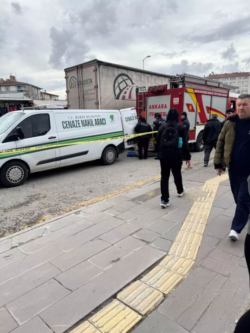 Ankara'da Talatpaşa Bulvarı'nda TIR Altında Kalan Kadın Hayatını Kaybetti