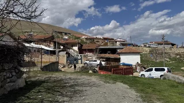 Çorum Mecitözü'nde Baba ve Oğlu Silahlı Saldırıda Hayatını Kaybetti