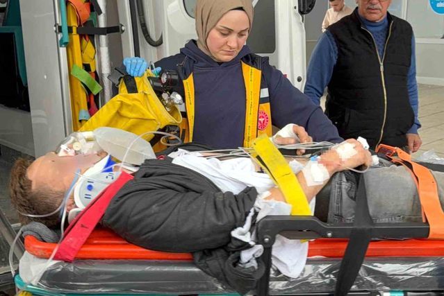 Ayvacık'ta Patpat Kazasında 1 Kişi Yaralandı