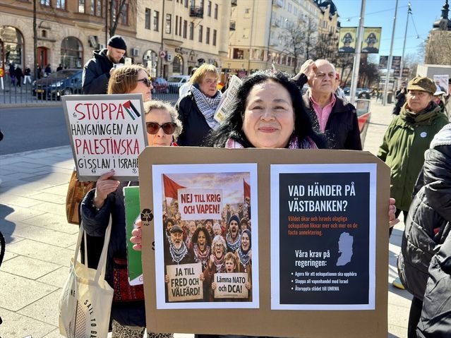 Stockholm'de İsrail'in Gazze ve Lübnan Saldırıları Protesto Edildi