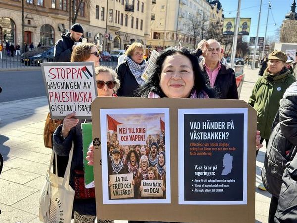 Stockholm'de İsrail'in Gazze ve Lübnan Saldırıları Protesto Edildi