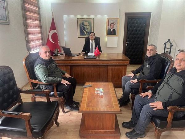 İpsala'da Alışveriş Merkezi Önü ve Yol Aydınlatma Çalışmaları Sürüyor